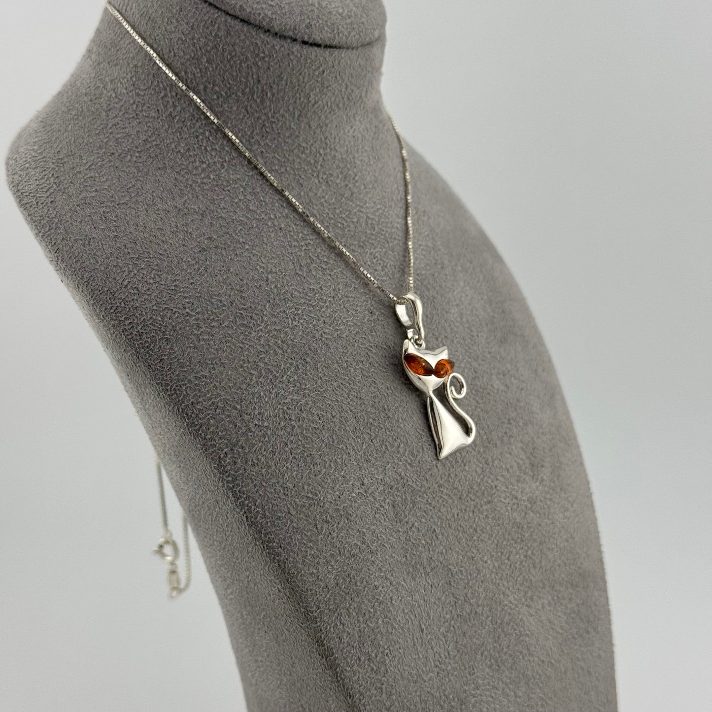 Playful Cat with Amber Eyes - Sterling Silver