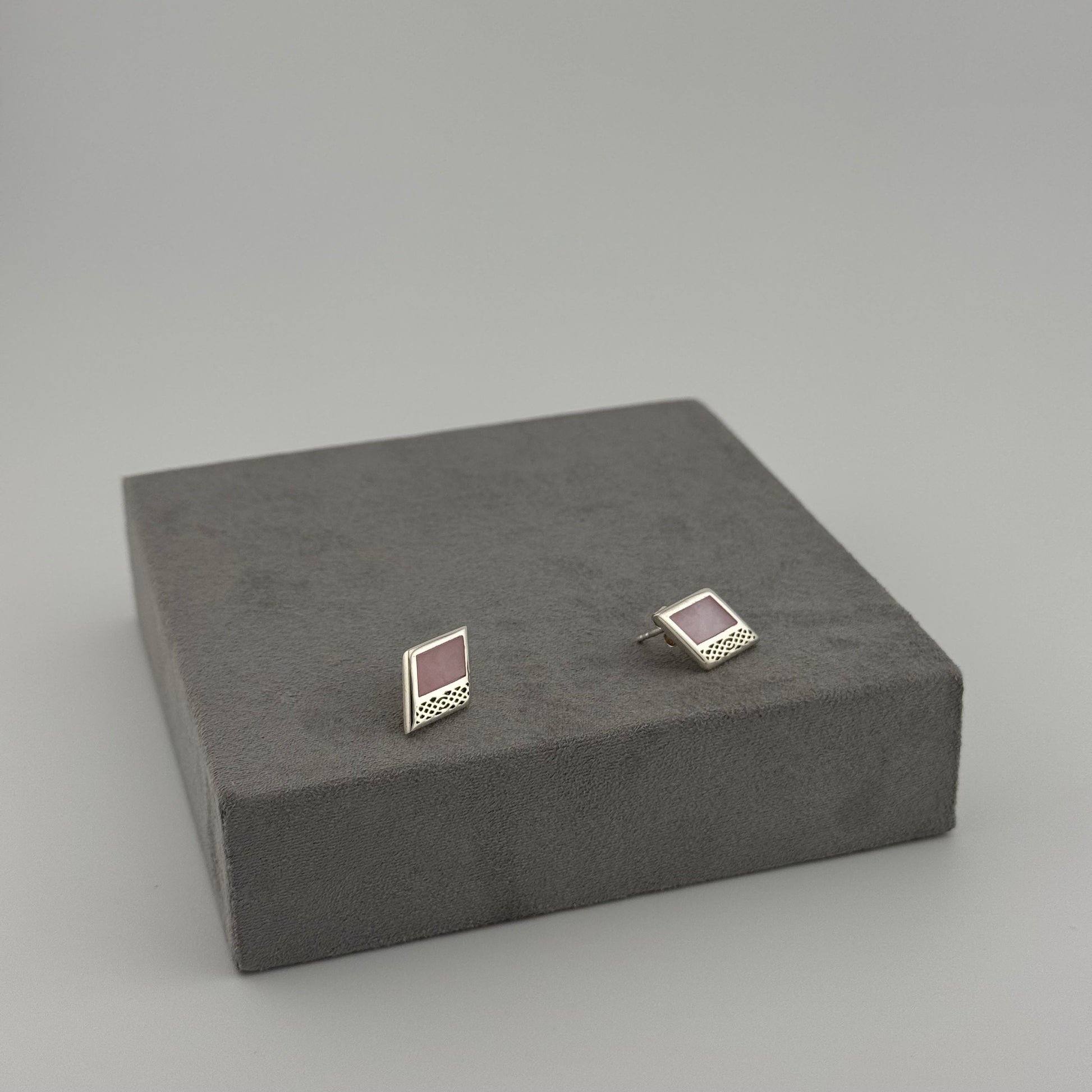 sterling silver earrings with mother of pearl stone